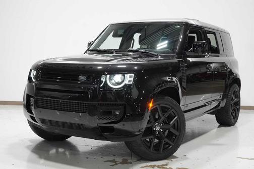 2022 Land Rover Defender 110 V8