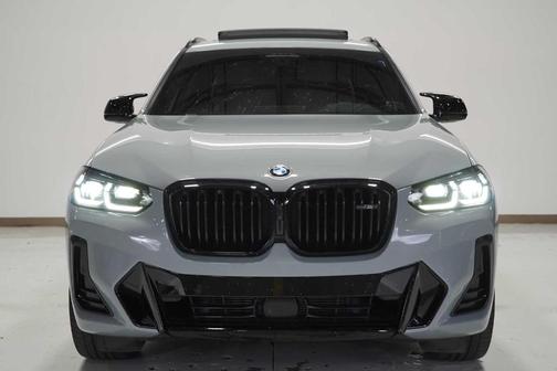 2023 BMW X3 M40i