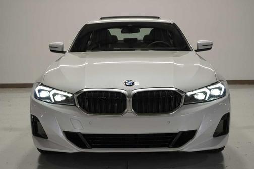 2024 BMW 330 i