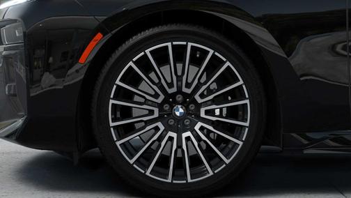 2026 BMW 760 760i xDrive