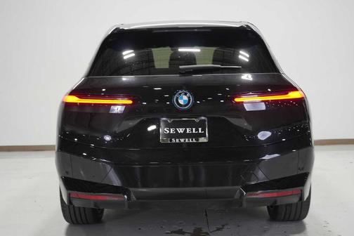 2024 BMW iX xDrive50