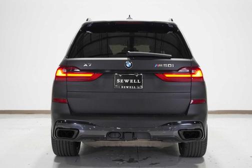 2021 BMW X7 M50i