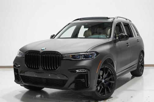 2021 BMW X7 M50i