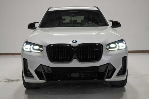 2023 BMW X3 M40i