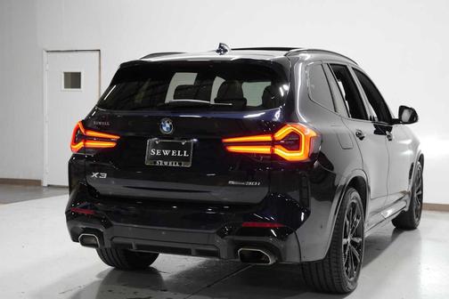 2023 BMW X3 sDrive30i
