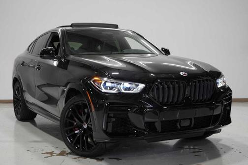 2023 BMW X6 M50i