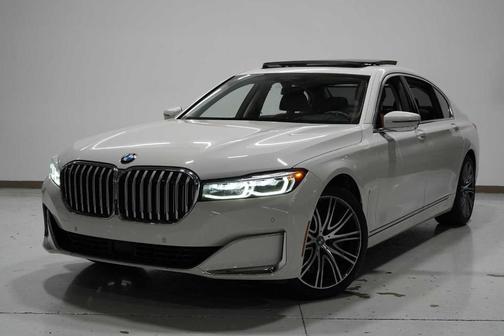 2022 BMW 750 i xDrive