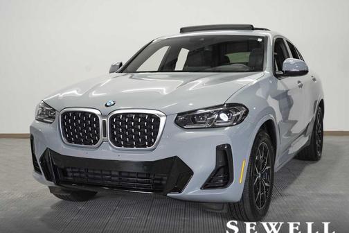 2025 BMW X4 xDrive30i
