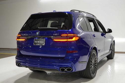 2024 BMW ALPINA XB7 Base