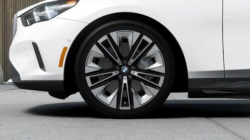 2026 BMW i5 xDrive40