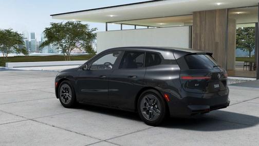 2026 BMW iX xDrive60