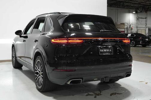 2022 Porsche Cayenne
