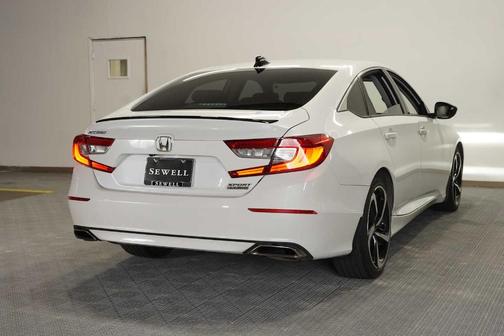 2022 Honda Accord Sport SE