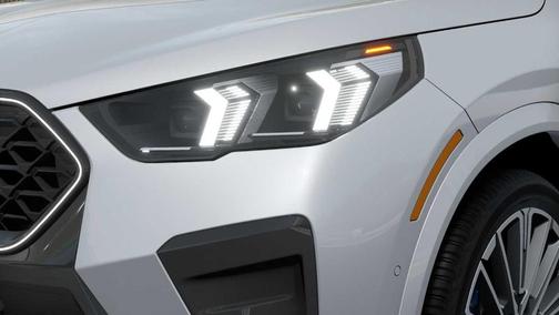 2025 BMW X2 xDrive28i