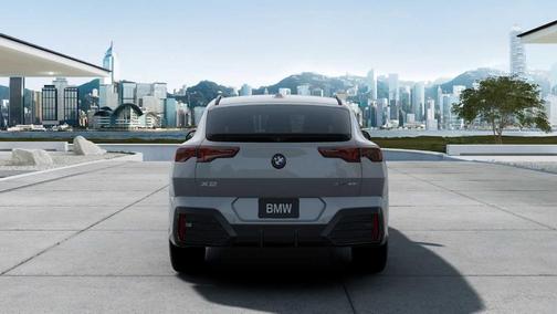 2025 BMW X2 xDrive28i