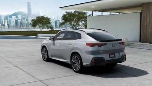 2025 BMW X2 xDrive28i