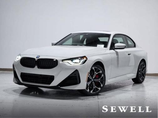 2025 BMW 230 i xDrive