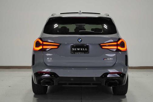 2023 BMW X3 M40i
