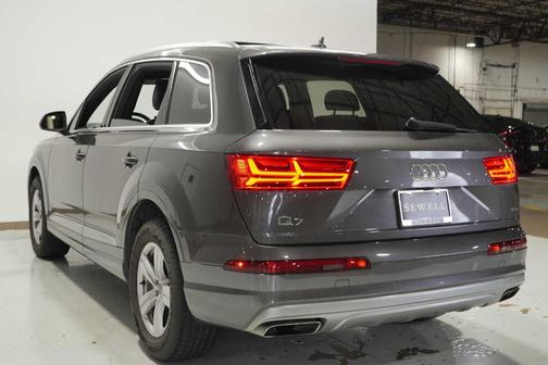 2018 Audi Q7 2.0T Premium Plus