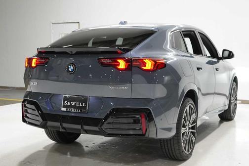 2025 BMW X2 xDrive28i
