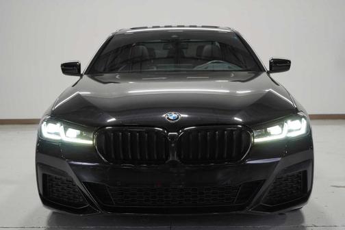 2021 BMW 530 i