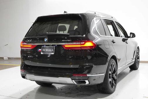 2022 BMW X7 xDrive40i