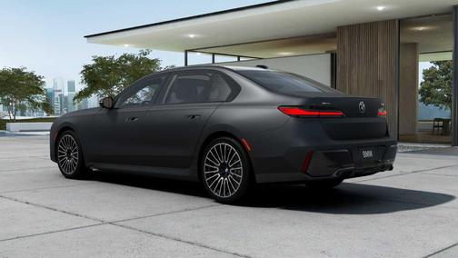 2025 BMW 760 760i xDrive