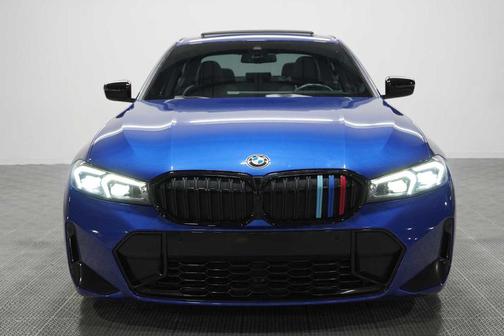 Portimao Blue Metallic 2024 BMW 330 i