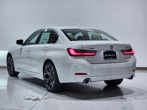2025 BMW 330 i xDrive
