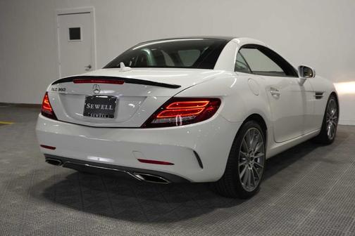 2018 Mercedes-Benz SLC 300 Base