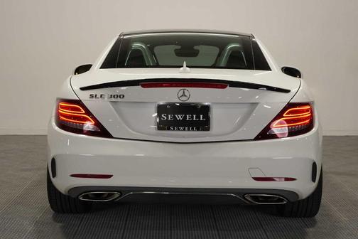 2018 Mercedes-Benz SLC 300 Base