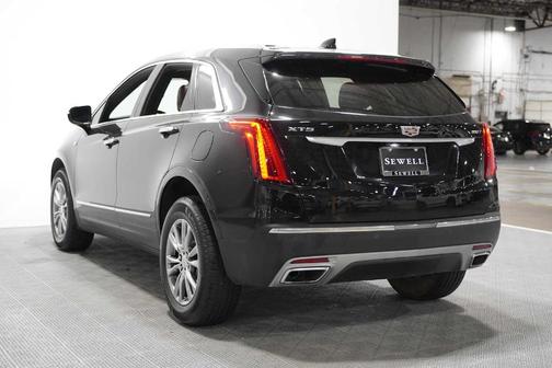 Stellar Black Metallic 2023 Cadillac XT5 Premium Luxury