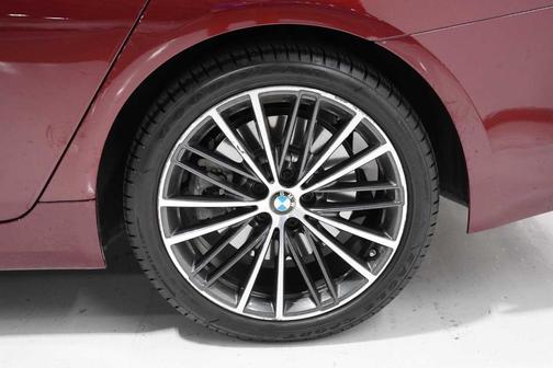 2023 BMW 540 i