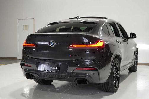 2021 BMW X4 M40i