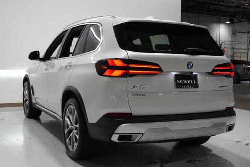2026 BMW X5 sDrive40i