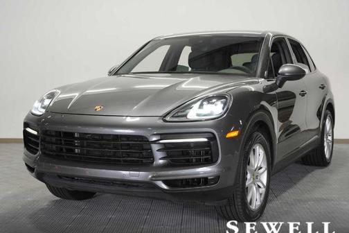 2023 Porsche Cayenne 