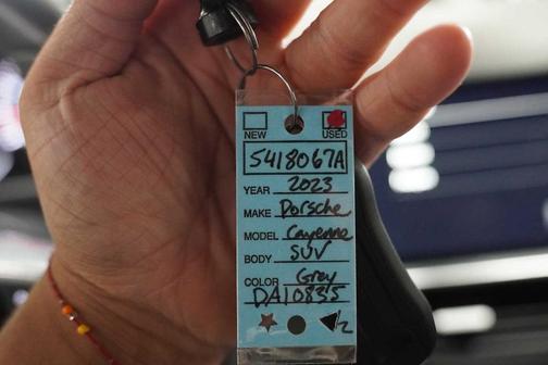 2023 Porsche Cayenne 