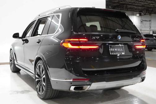 2023 BMW X7 xDrive40i