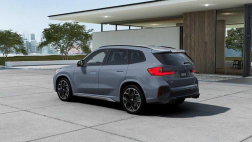 2025 BMW X1 M35i