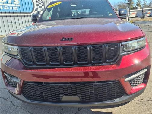 2025 Jeep Grand Cherokee Altitude