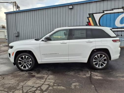 2025 Jeep Grand Cherokee Overland