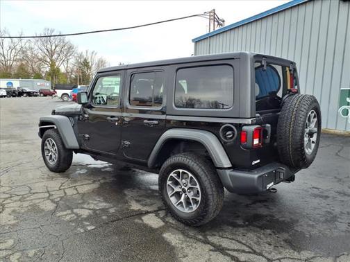 2025 Jeep Wrangler Sport S
