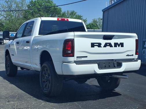 2025 RAM 2500 Big Horn Crew Cab 4x4 6'4' Box