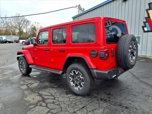 2025 Jeep Wrangler 4-Door Sahara 4x4