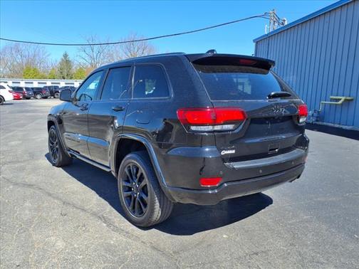 2022 Jeep Grand Cherokee Laredo