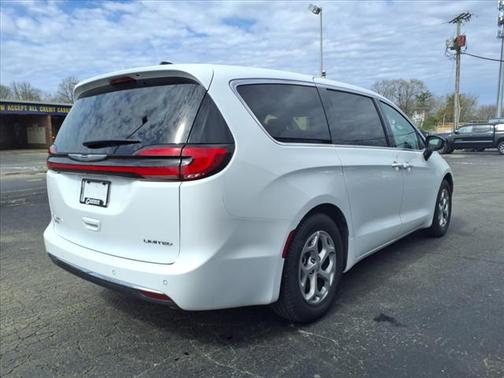 2024 Chrysler Pacifica Limited