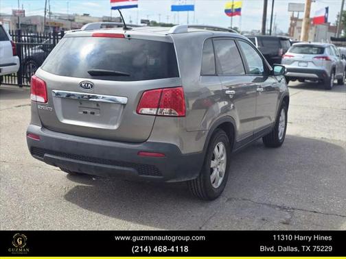 2013 Kia Sorento LX