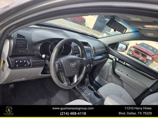 2013 Kia Sorento LX