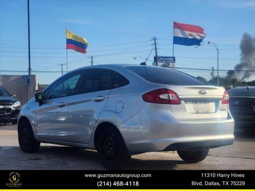 2012 Ford Fiesta S