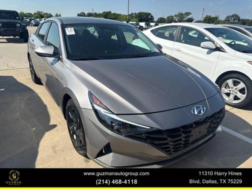 2022 Hyundai ELANTRA SEL